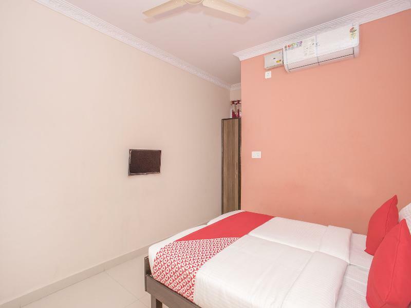 Sri Balaji Guest House Bangalore Esterno foto